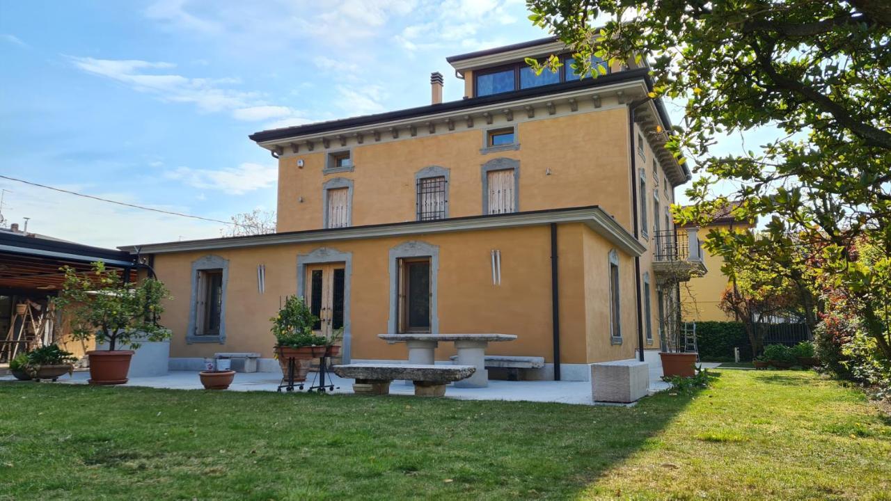 Appartamento Modenese 8 بسكييرا ديل غاردا المظهر الخارجي الصورة