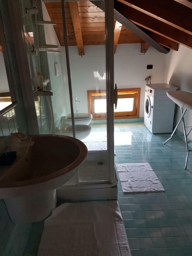 Appartamento Modenese 8 بسكييرا ديل غاردا المظهر الخارجي الصورة